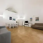 Apartamento Artista - Centro-lungomare - By Click Salento *